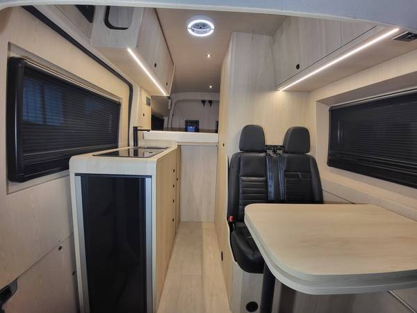 Glavna slika projekta Ford Transit AWD